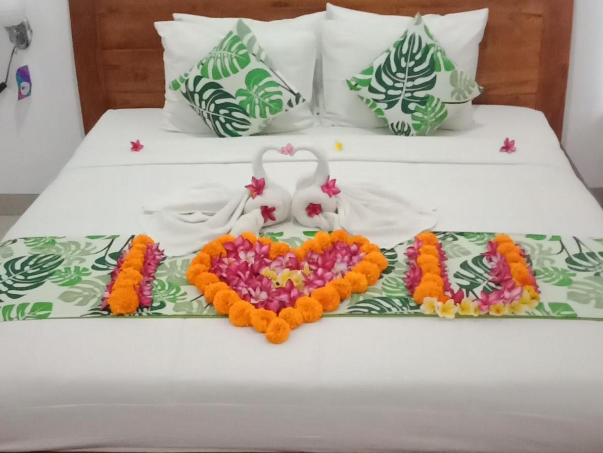 Wahyu Masari Homestay Sakti Buitenkant foto